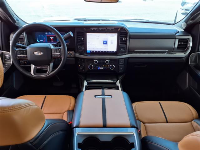 2024 Ford F-450 Super Duty Platinum
