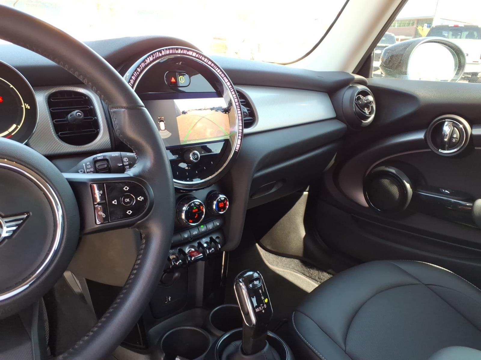 MINIHardtop 2 Door22