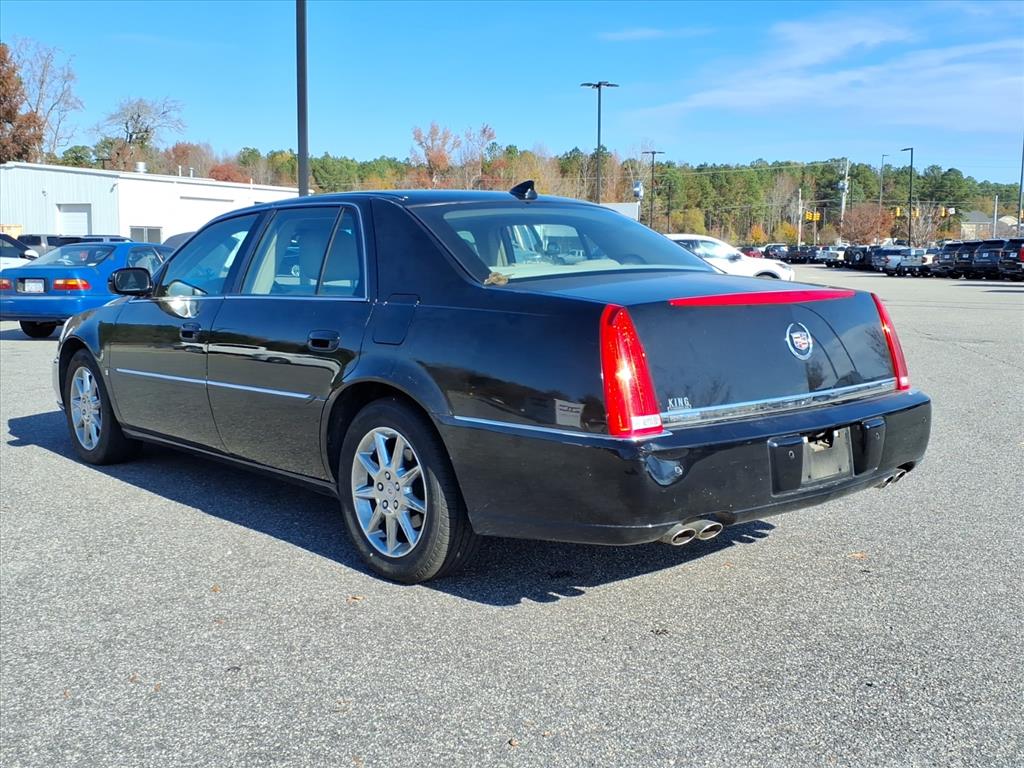 CadillacDTS22