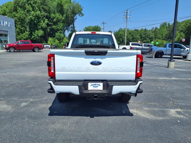 2025 Ford F-350 Super Duty XL