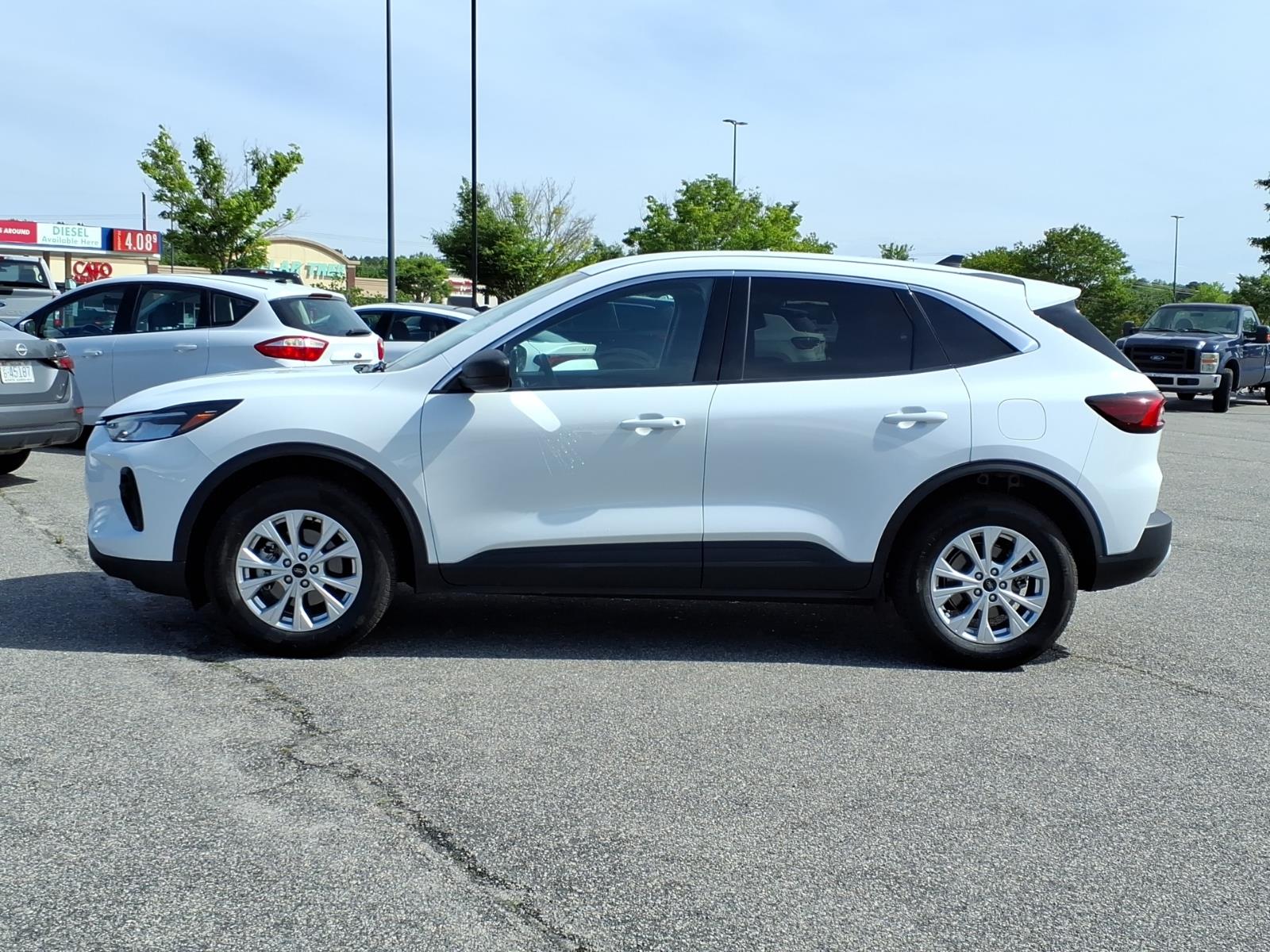 FordEscape23