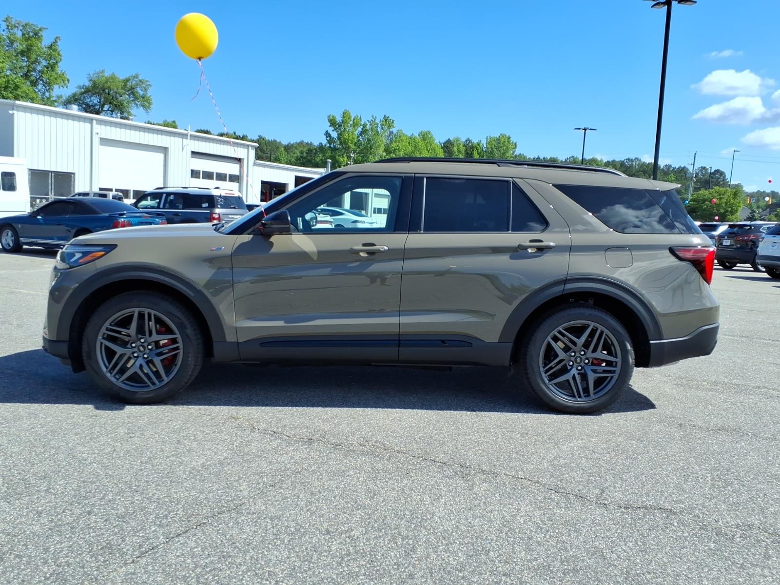 FordExplorer23
