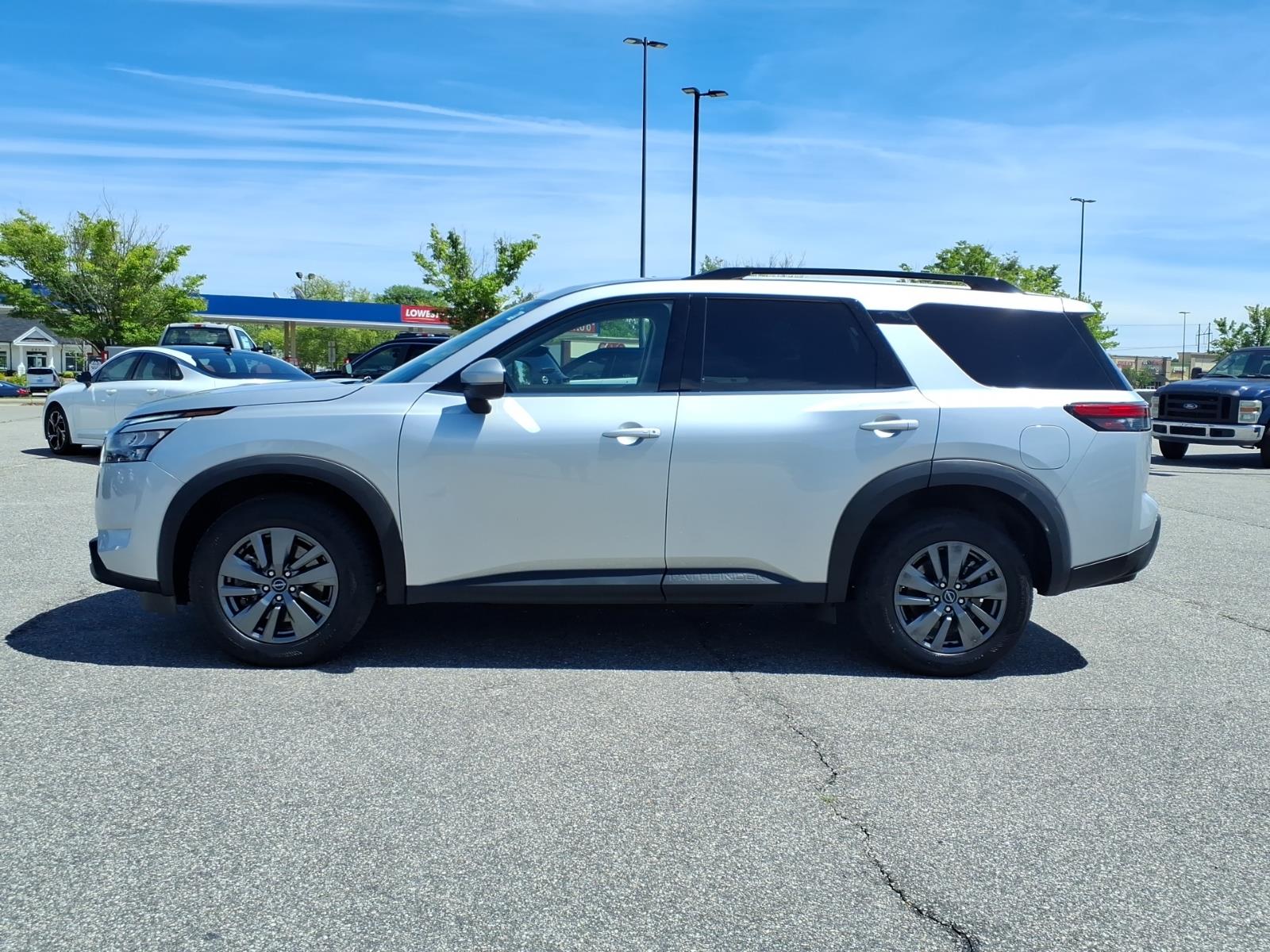 NissanPathfinder23
