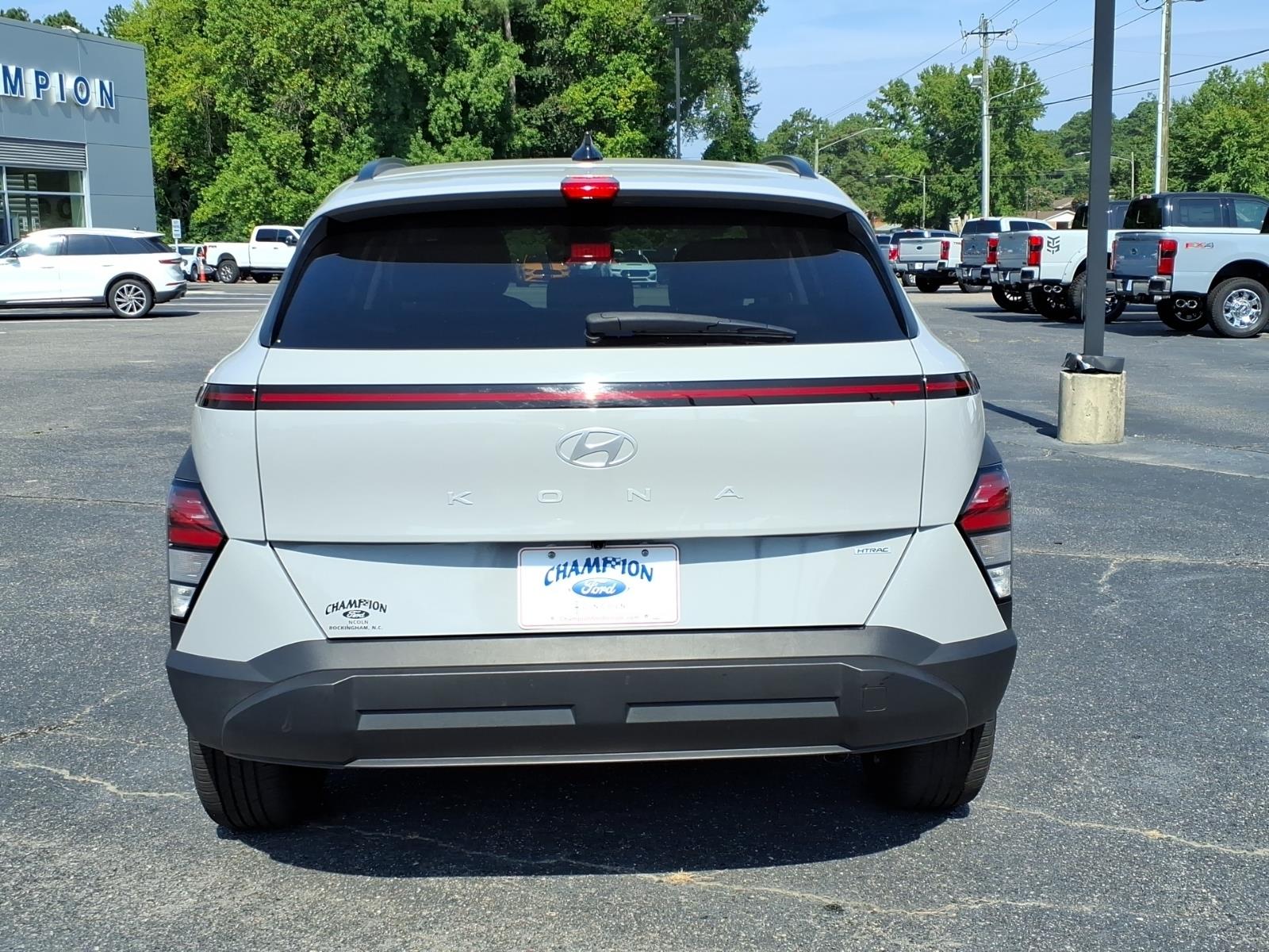 HyundaiKONA23