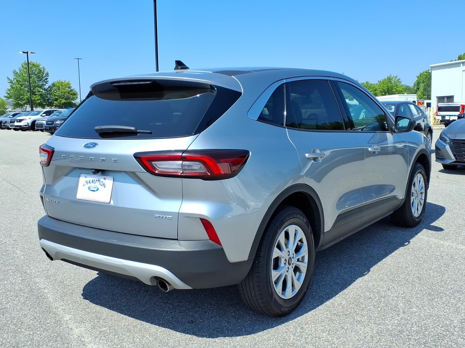 FordEscape24