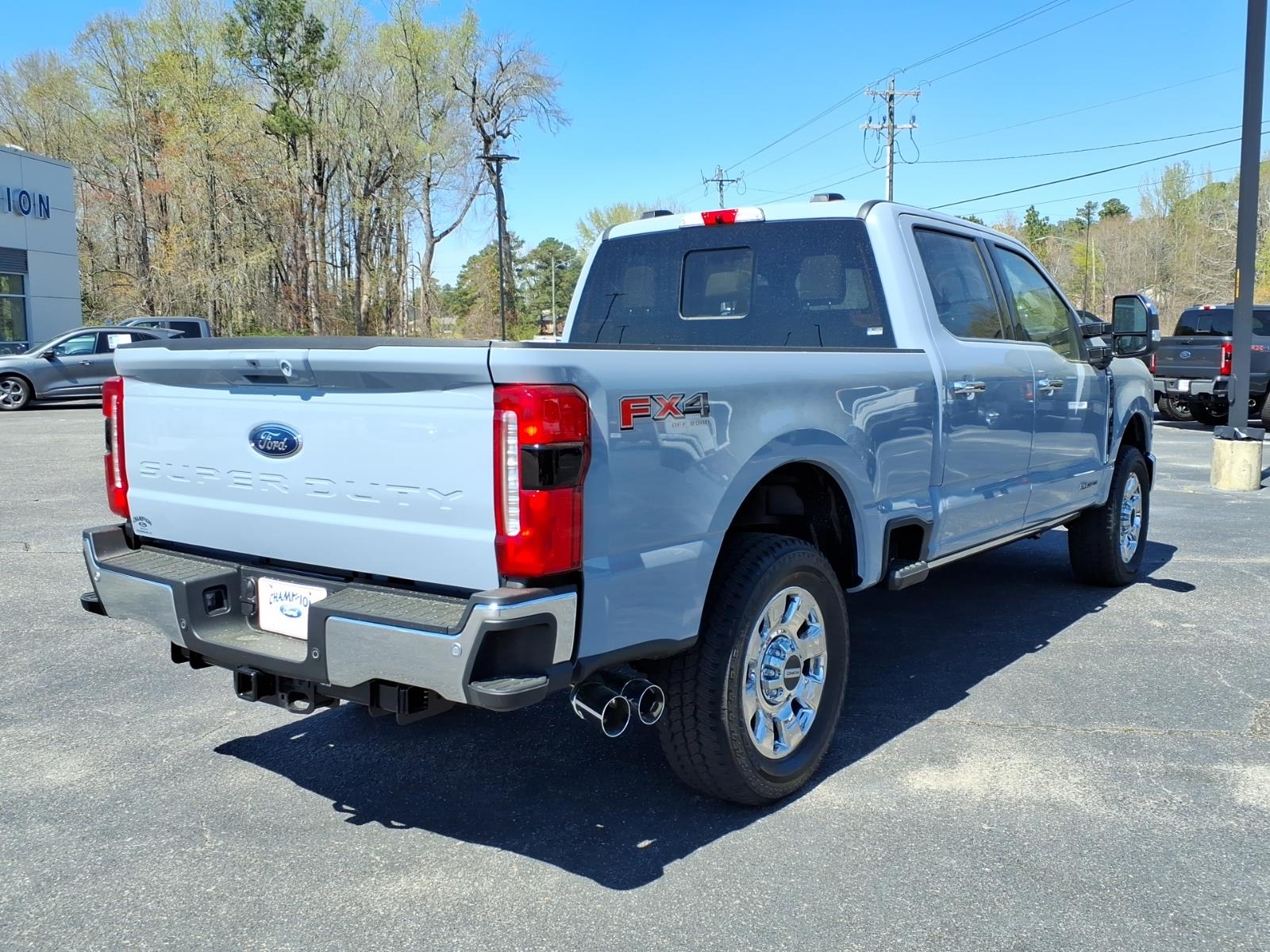 FordF-250 Super Duty24