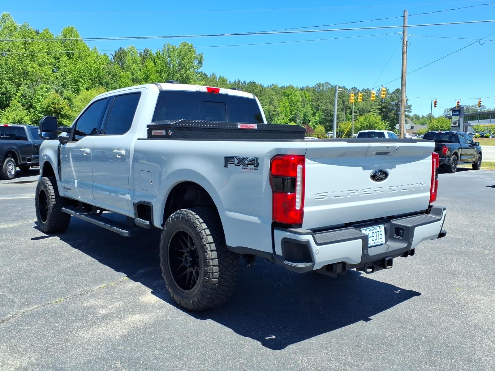 FordF-350 Super Duty24