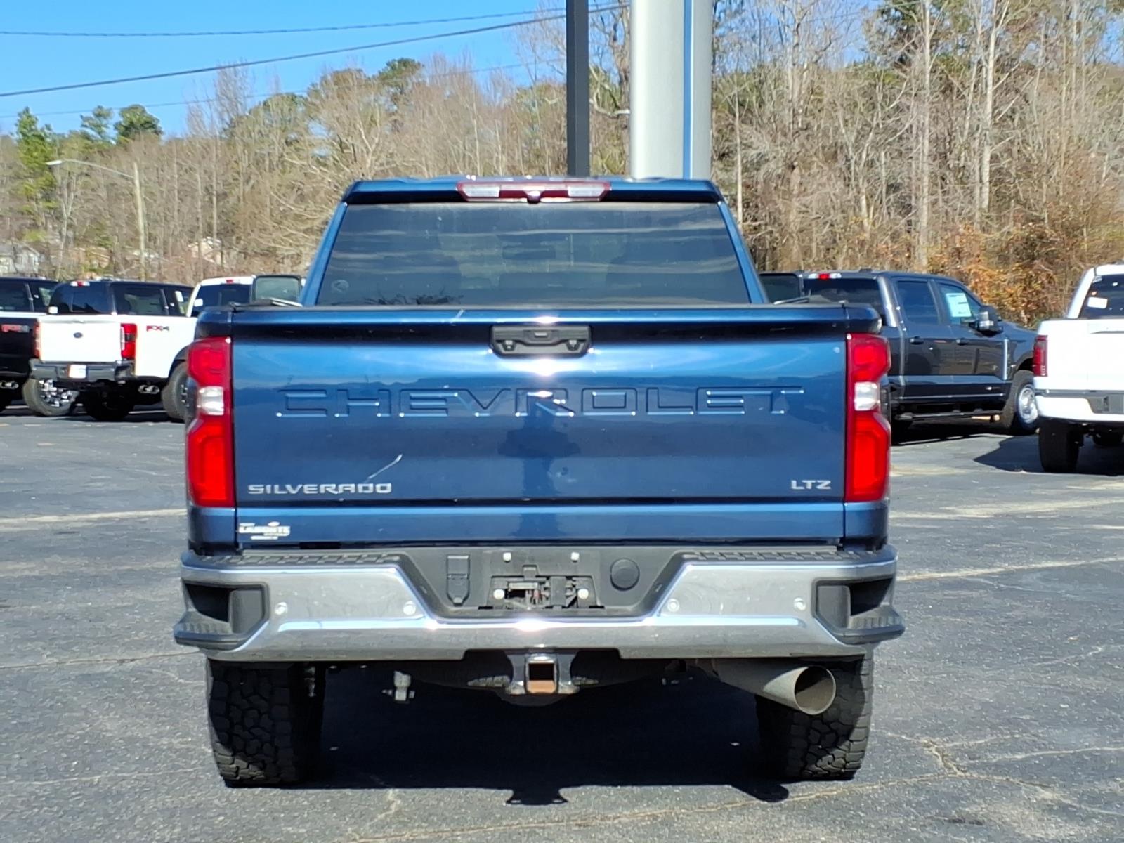 ChevroletSilverado 2500HD24