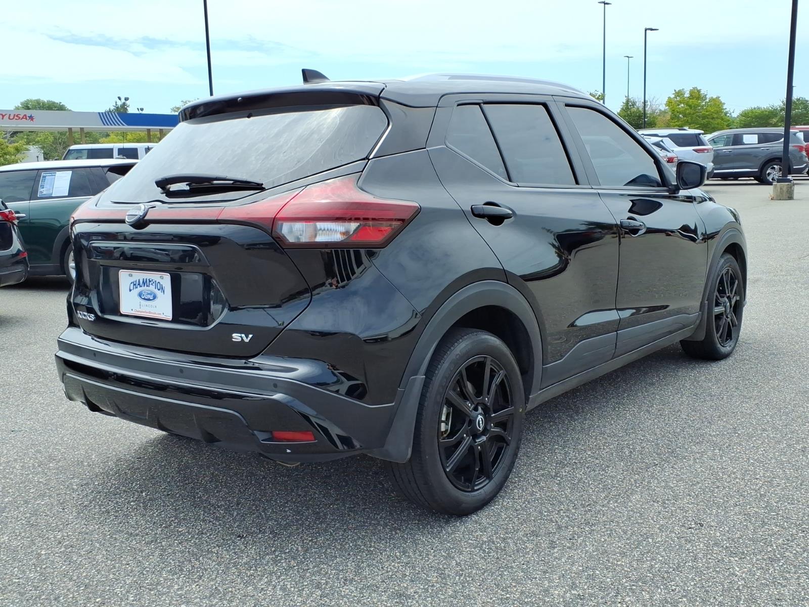 NissanKicks24