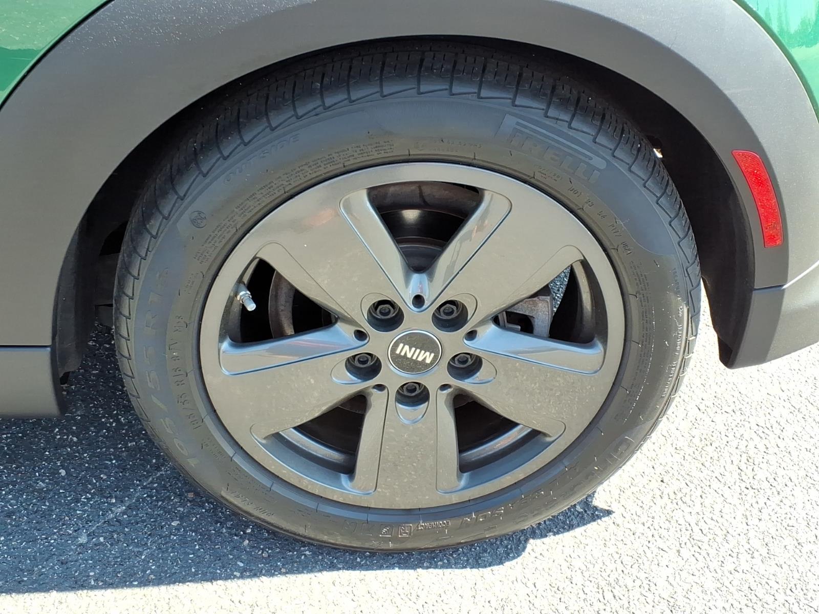 MINIHardtop 2 Door24