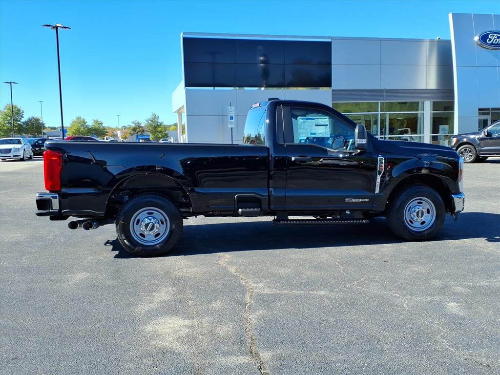 FordF-350 Super Duty24