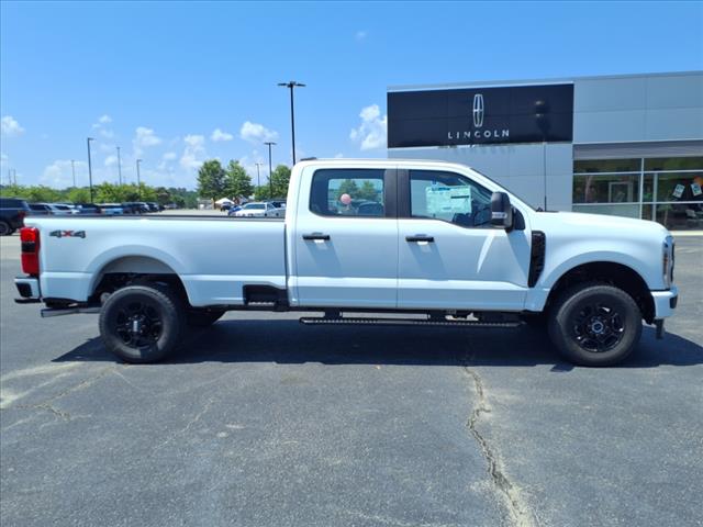 2025 Ford F-350 Super Duty XL