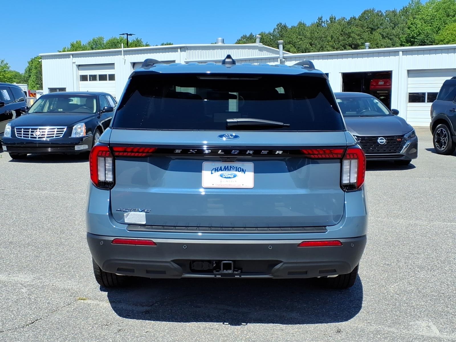 FordExplorer25