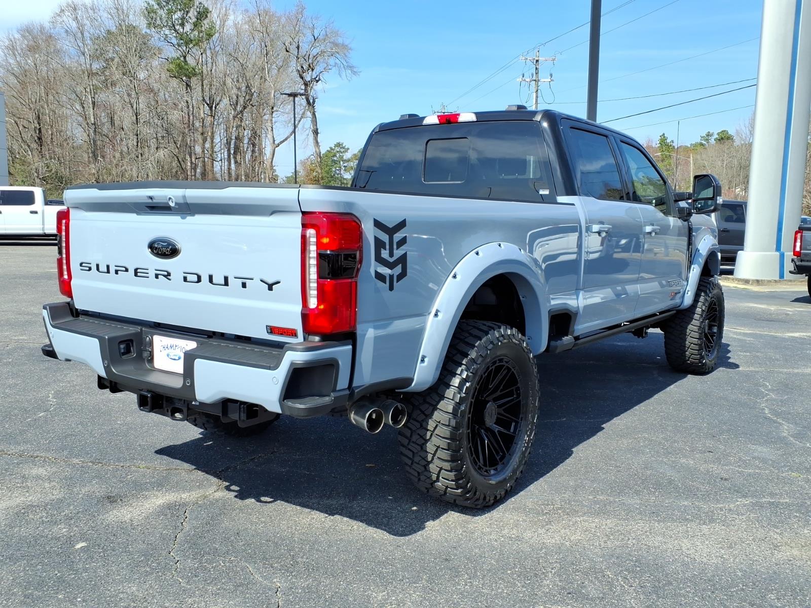 FordF-250 Super Duty25