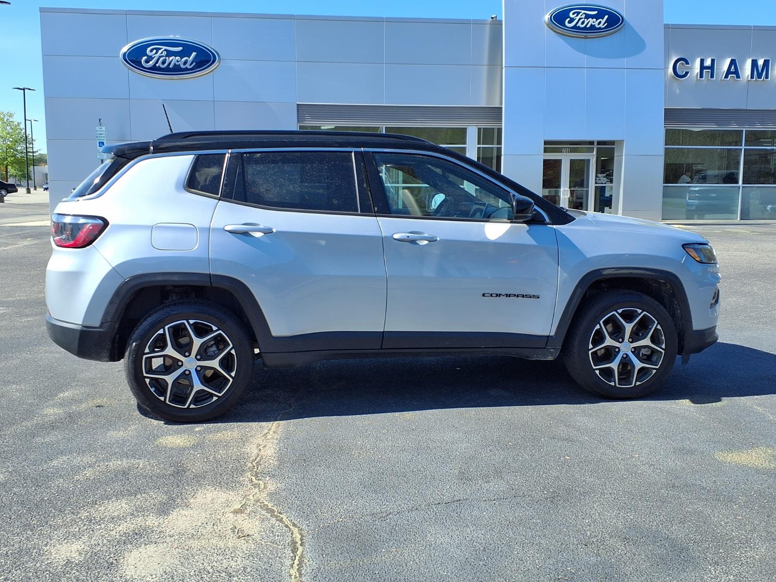 JeepCompass25