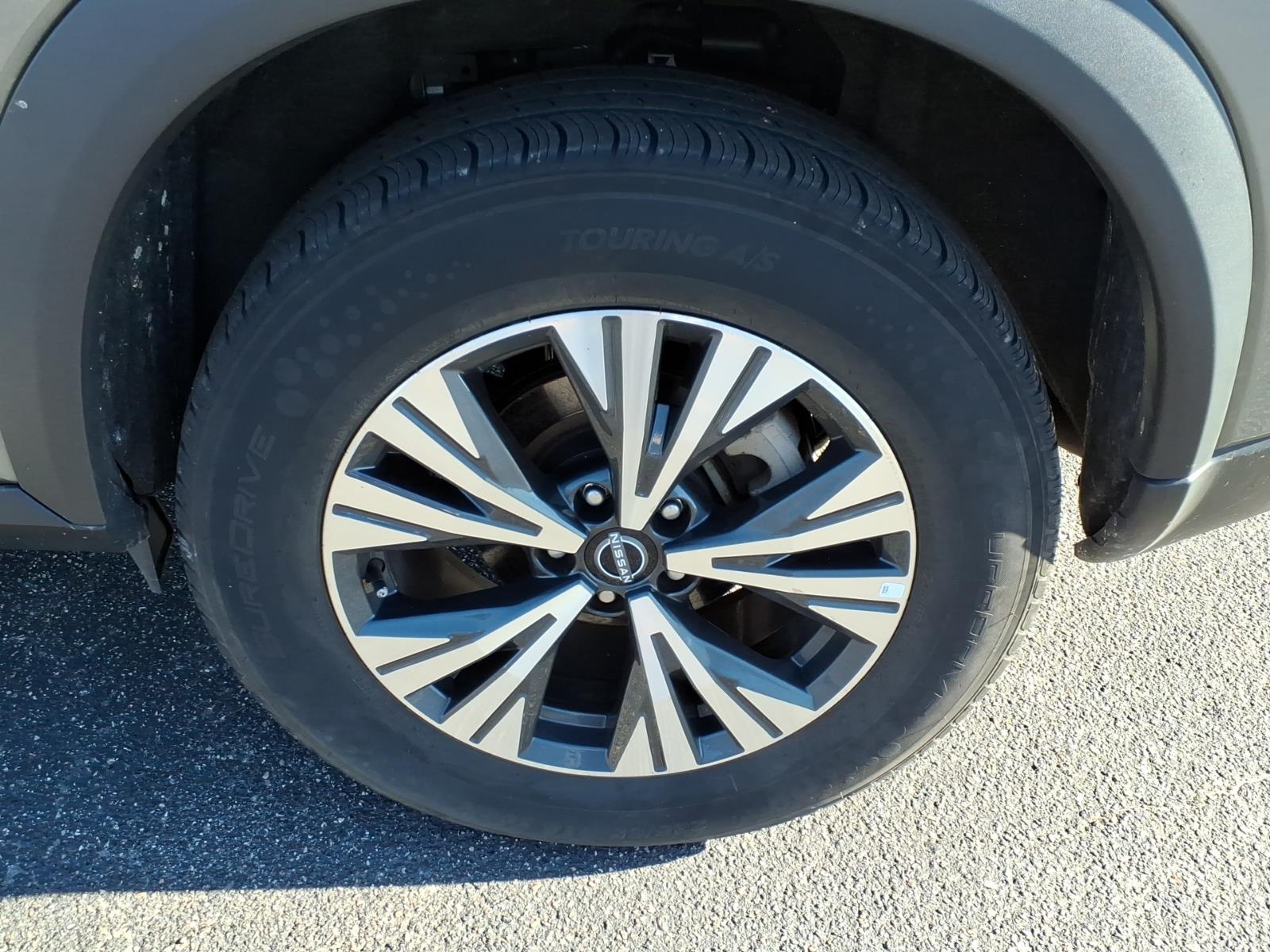 NissanRogue25