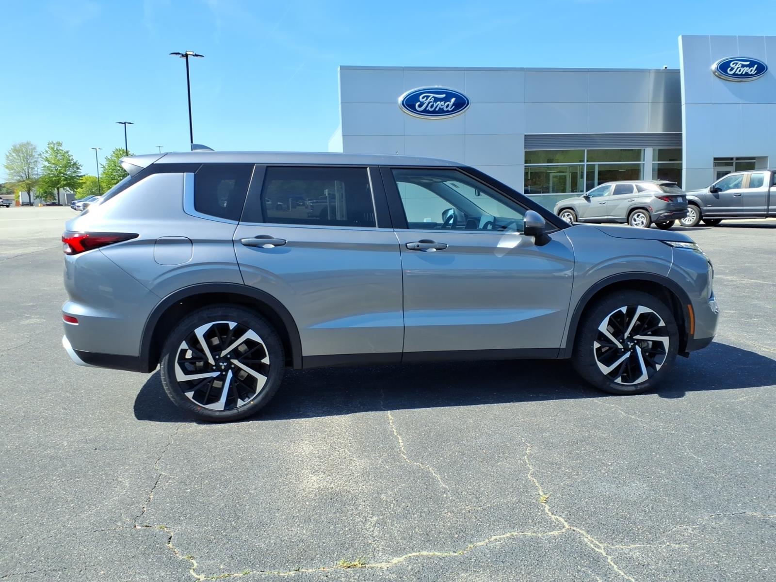 MitsubishiOutlander26