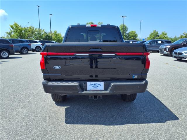2025 Ford F-150 Lightning Lariat