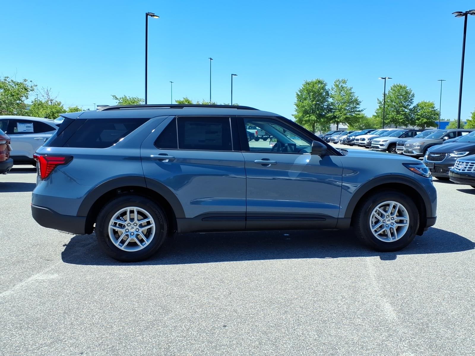 FordExplorer27