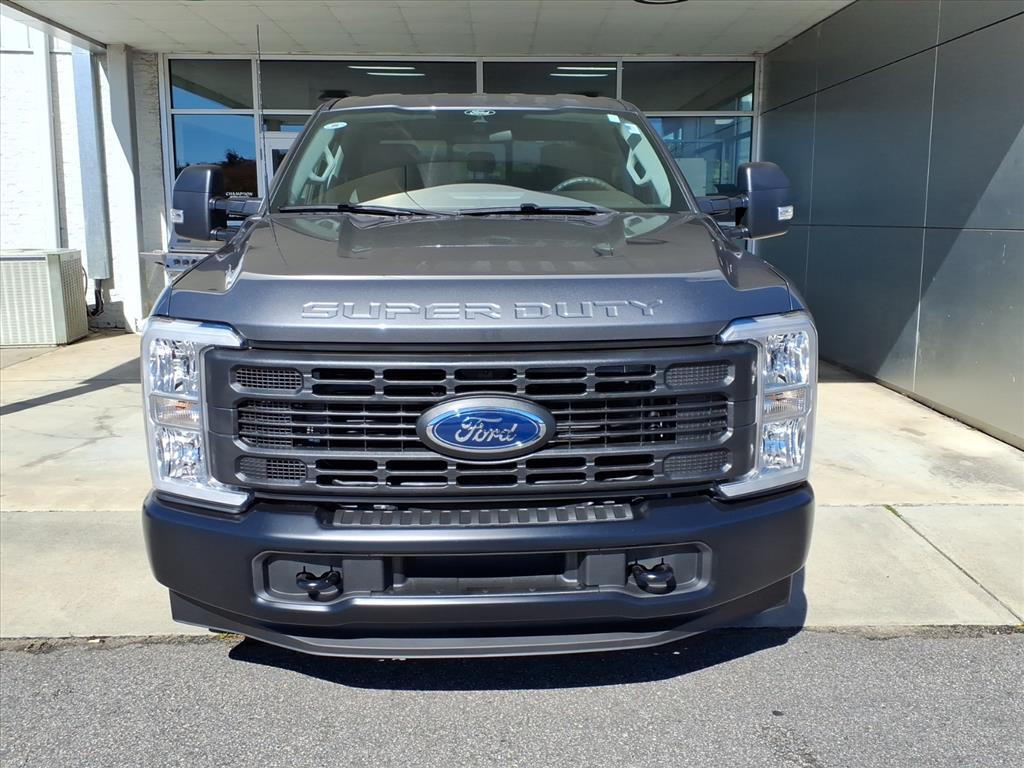 FordF-350 Super Duty2