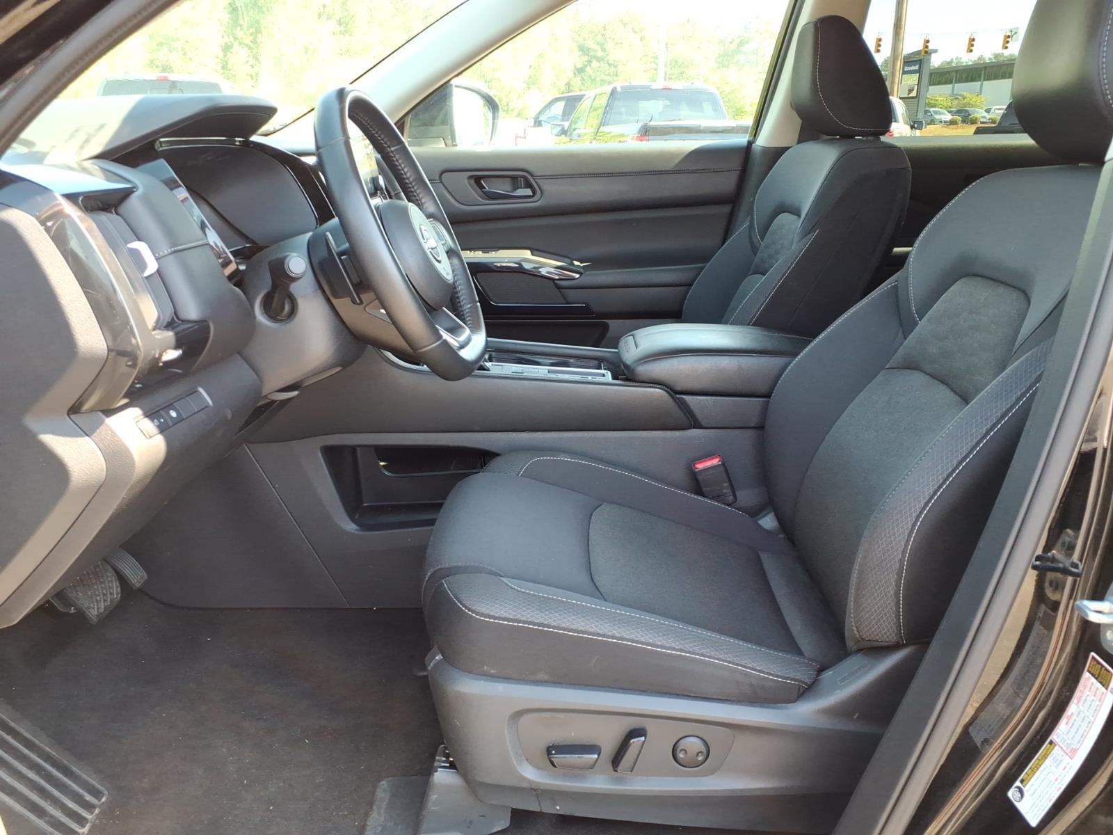 NissanPathfinder3