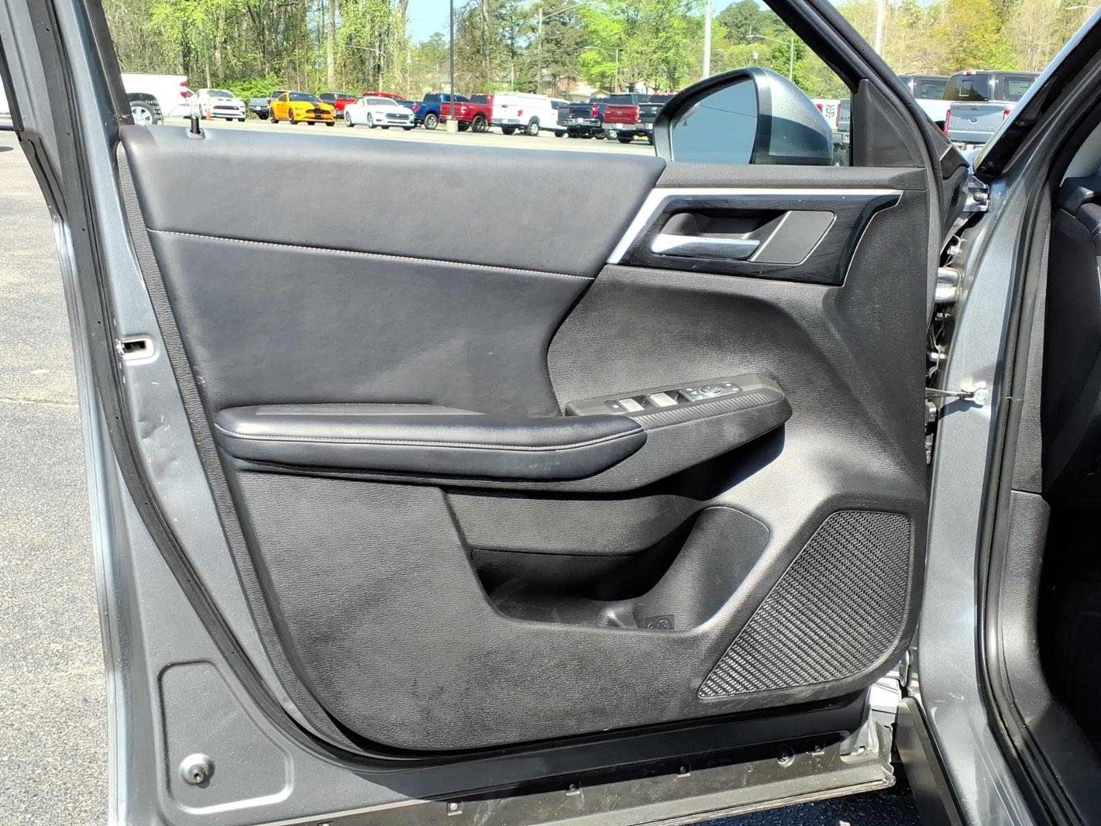 MitsubishiOutlander4