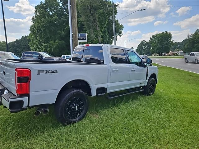 2025 Ford F-350 Super Duty Lariat