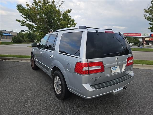 2012 Lincoln Navigator Base