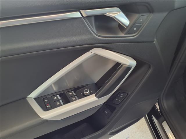 2023 Audi Q3 quattro S line Premium 45 TFSI