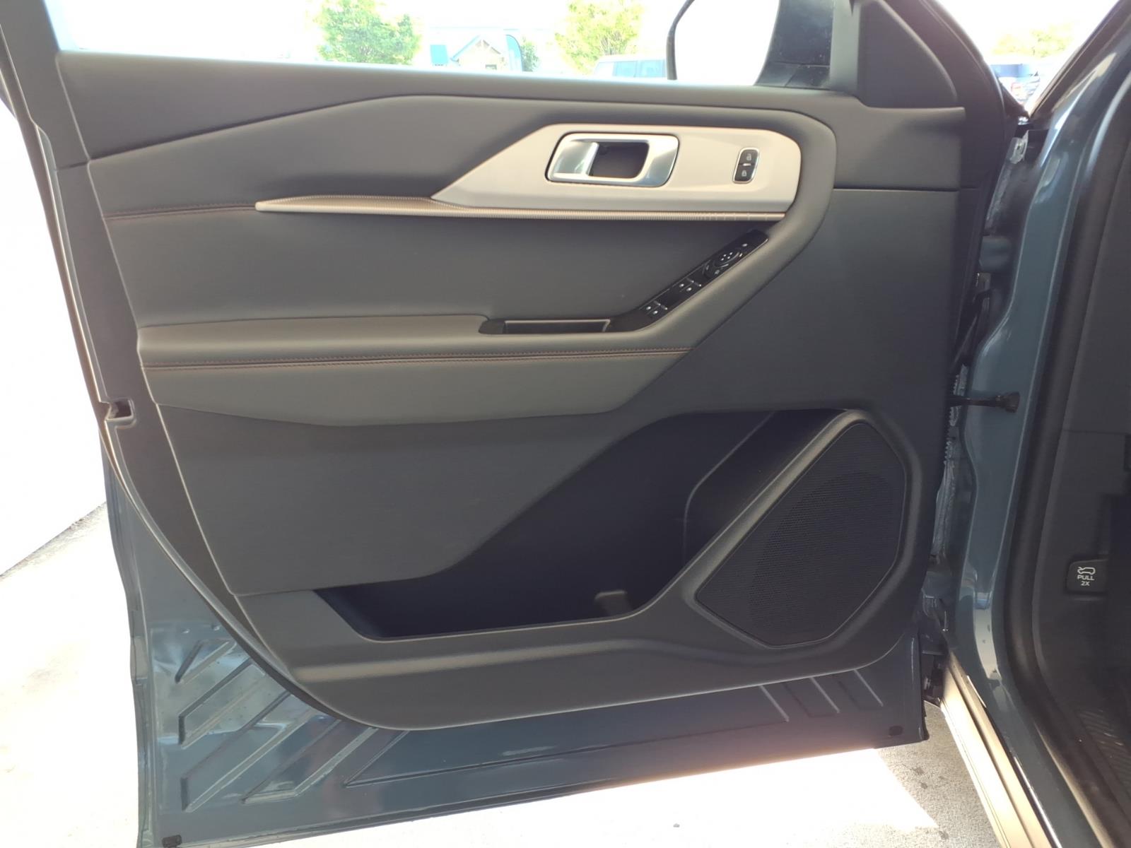 FordExplorer5