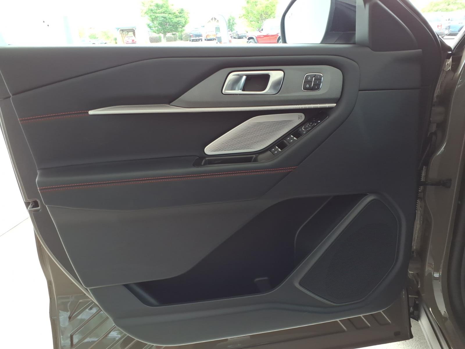 FordExplorer5