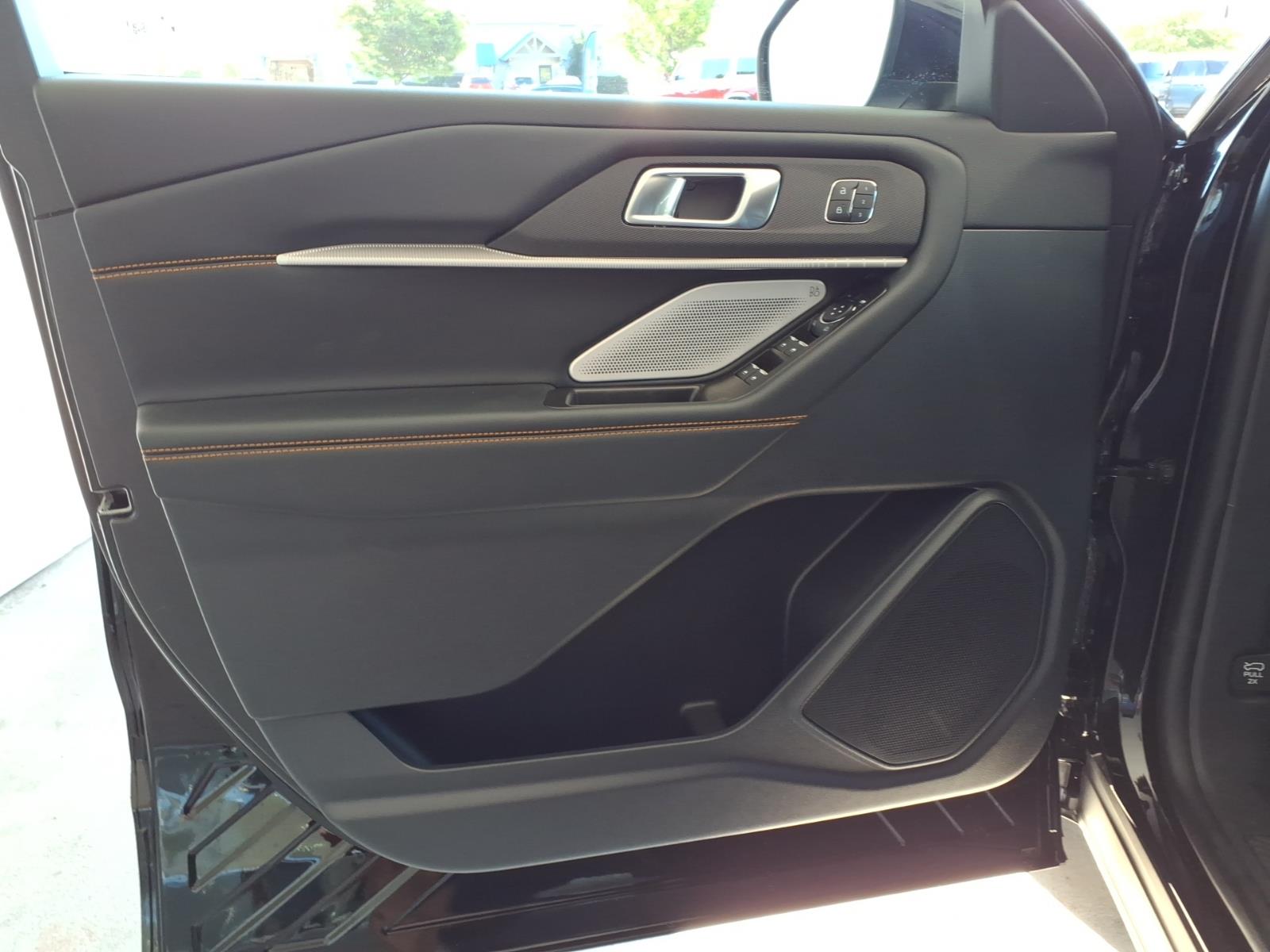FordExplorer5