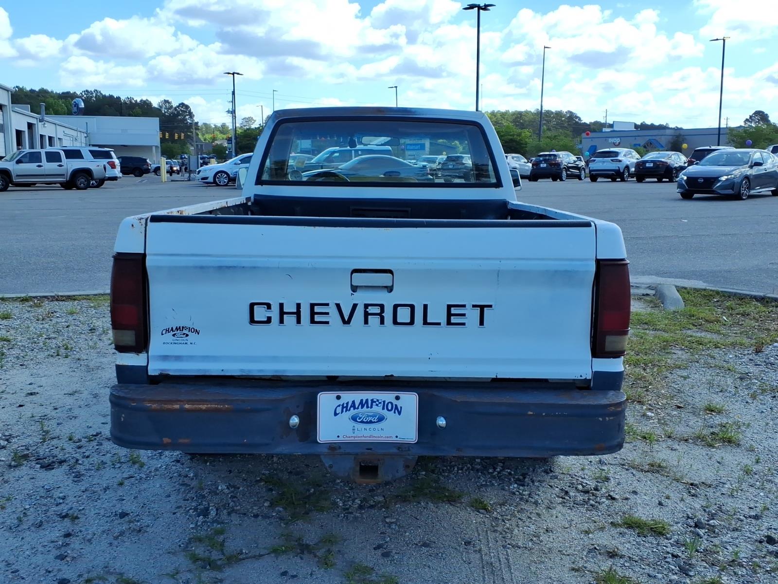 ChevroletS-105