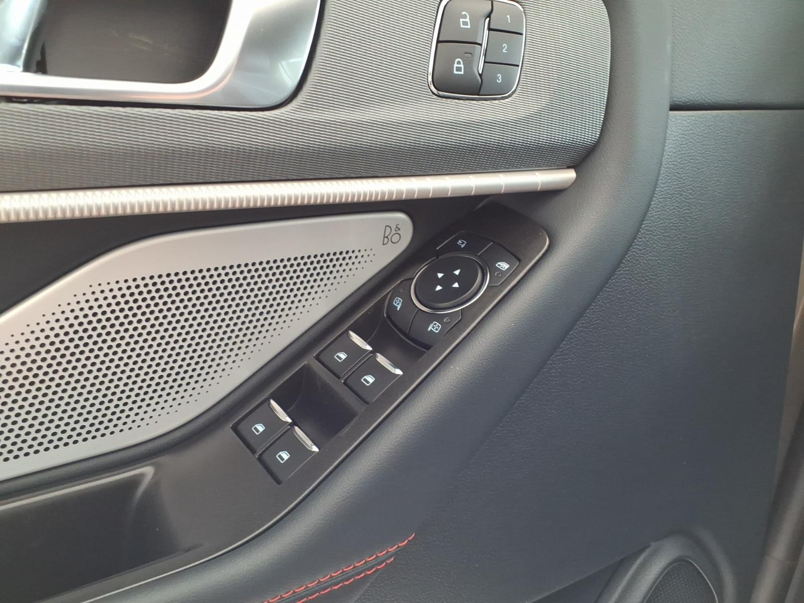 FordExplorer6