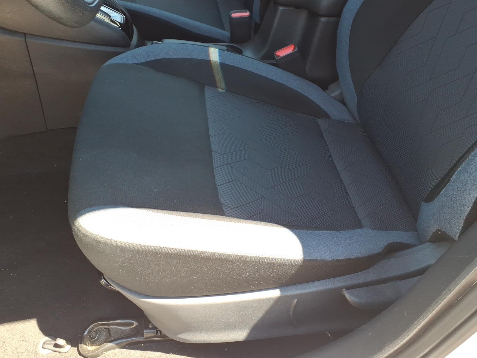 NissanVersa6