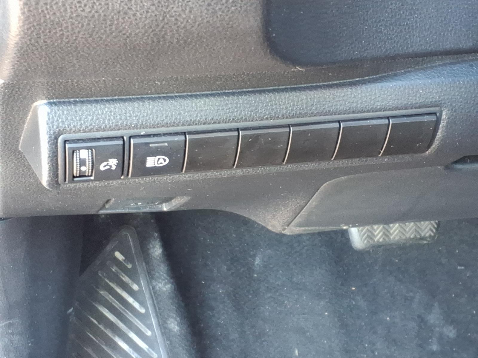 ToyotaCorolla6