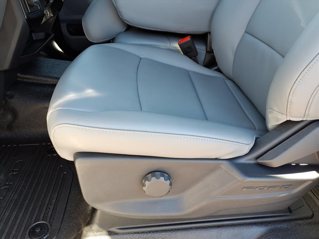 FordF-350 Super Duty6