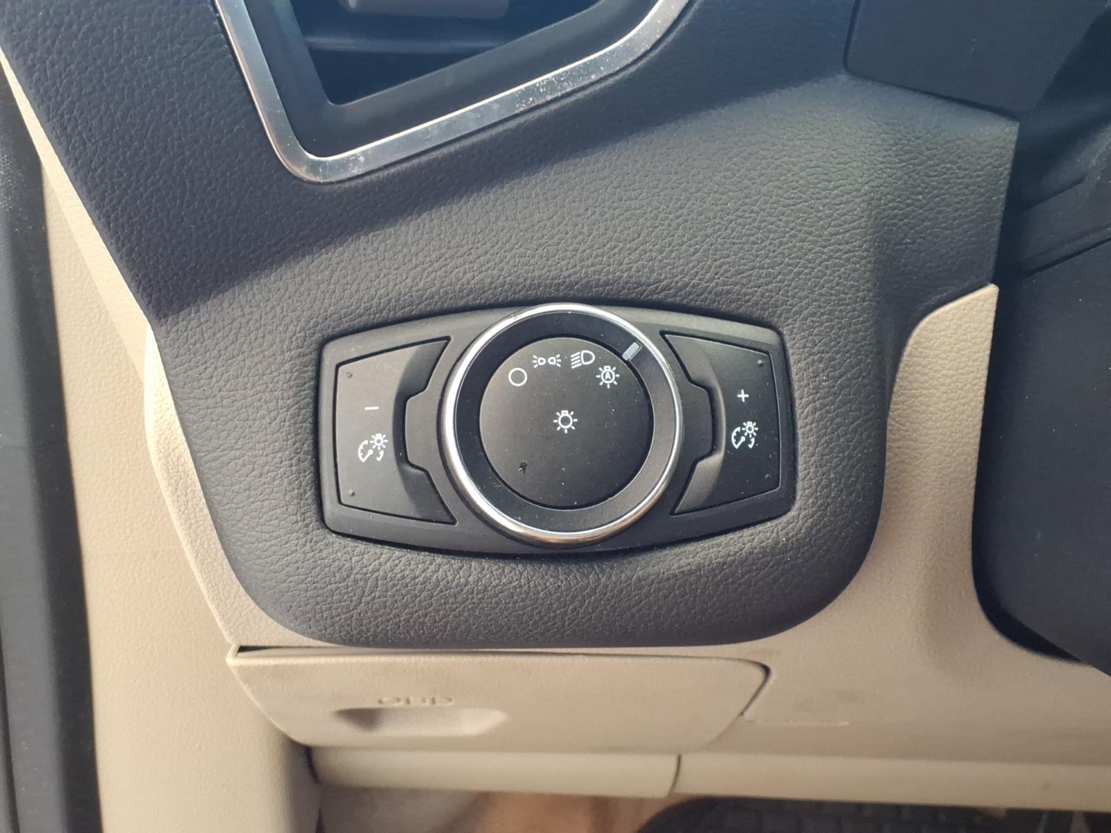 FordC-MAX Hybrid7