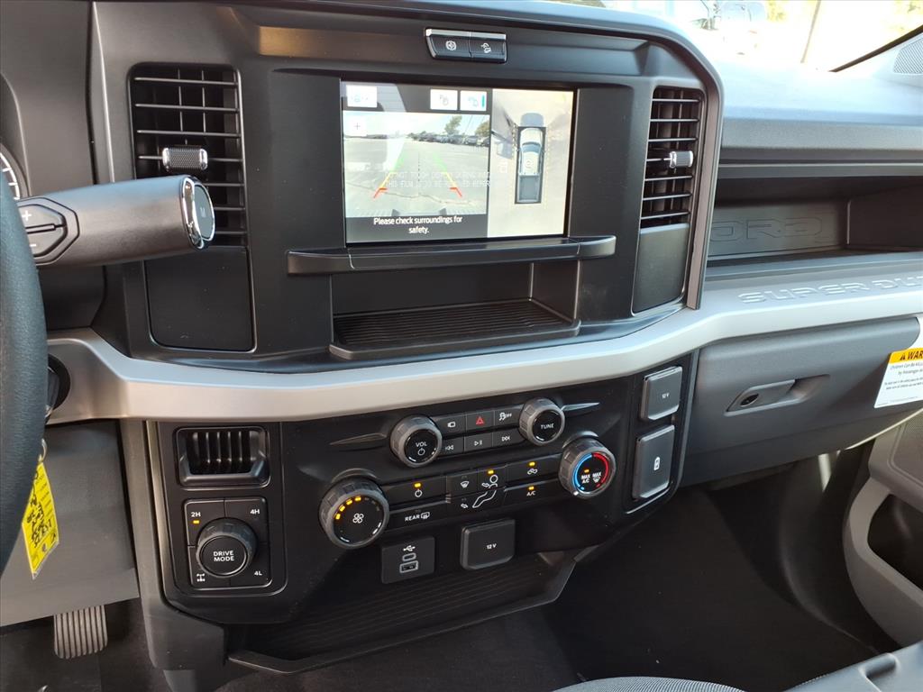 FordF-250 Super Duty9