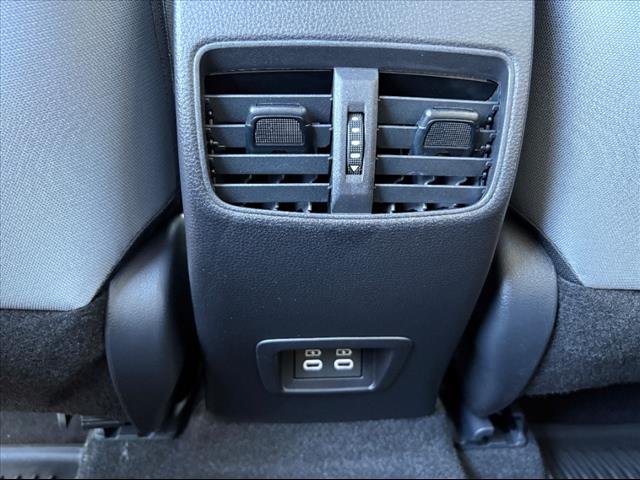 2025 Toyota Corolla Cross Hybrid SE
