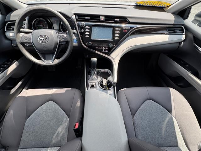 2019 Toyota Camry Hybrid LE