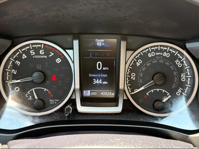 2022 Toyota Tacoma SR5 V6