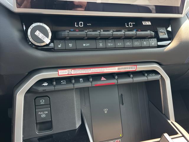 2025 Toyota Tundra Platinum