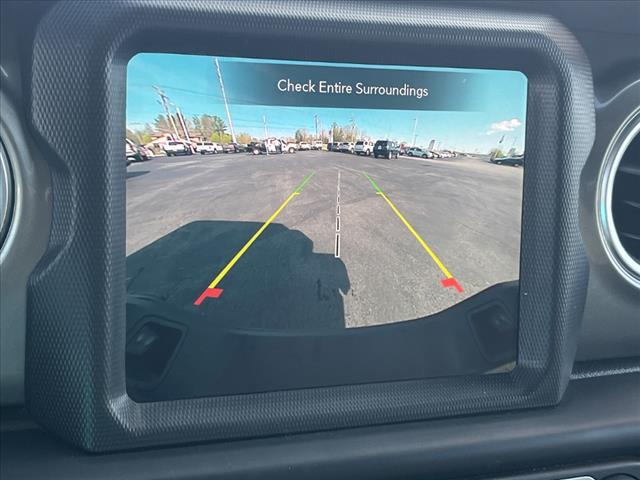 2023 Jeep Gladiator Overland