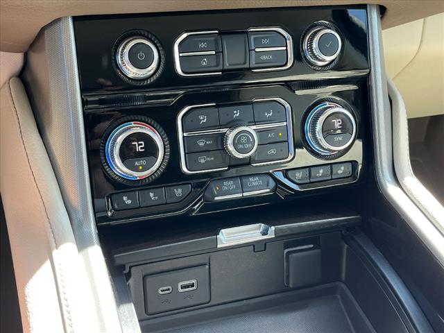 2022 GMC Yukon XL Denali