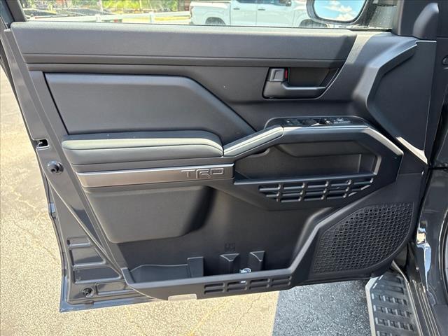 2025 Toyota 4Runner TRD Off-Road