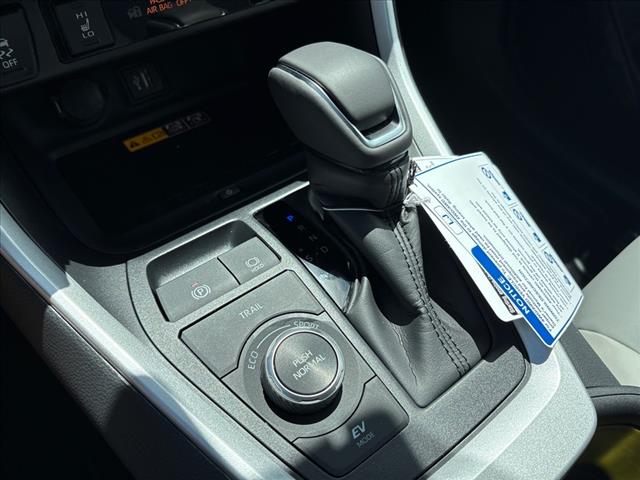 2025 Toyota RAV4 Hybrid XLE Premium