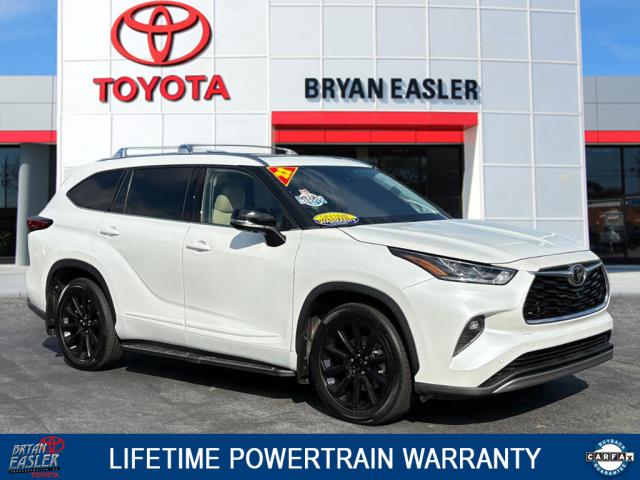 2022 Toyota Highlander Platinum