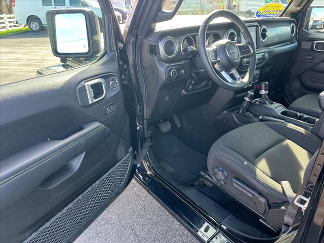 2023 Jeep Gladiator Overland