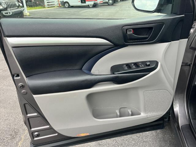2019 Toyota Highlander LE Plus